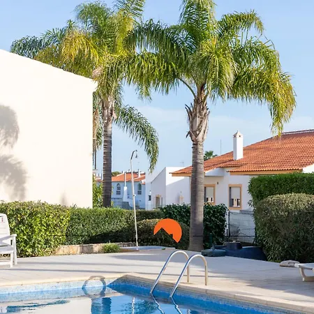 בית נופש #208 Families Only - Tranquility House By Holidays *